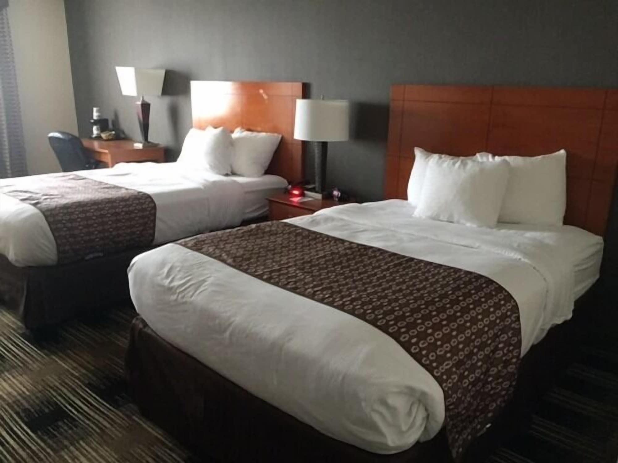 Best Western Inn At The Rochester Airport Exteriör bild