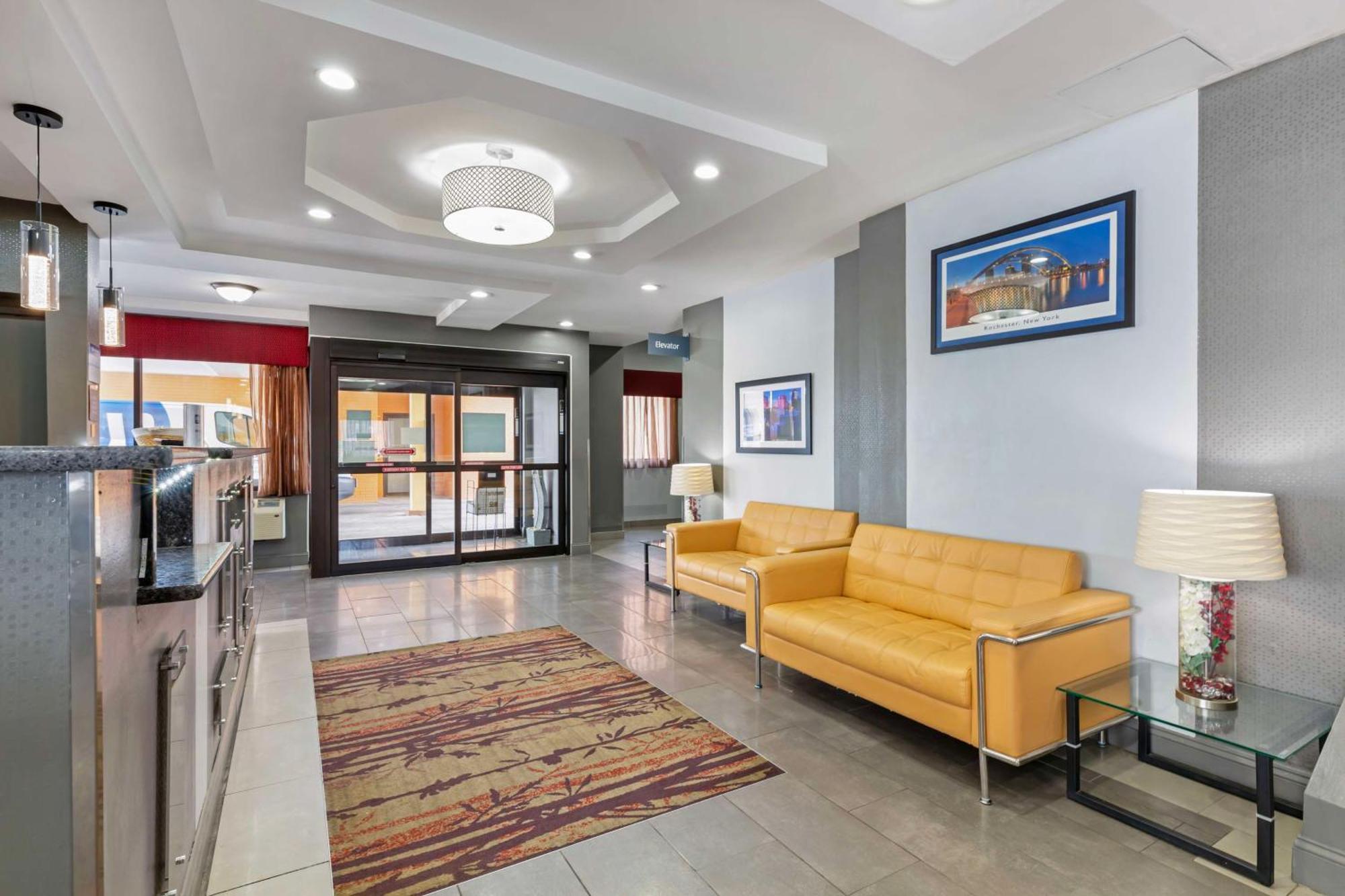 Best Western Inn At The Rochester Airport Exteriör bild